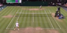 Sinner elimina Mochizuki a Wimbledon: il match point