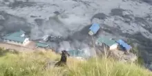 Nuova alluvione in Nepal, fiume esonda dopo una frana e distrugge case