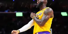 LeBron James raggiunge il record di Parish con una tripla doppia