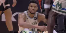 Recupero e canestro: Atlanta-Milwaukee la chiude Giannis. VIDEO