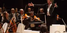 Addio a Gabriele Ferro, il direttore d'orchestra aveva 88 anni