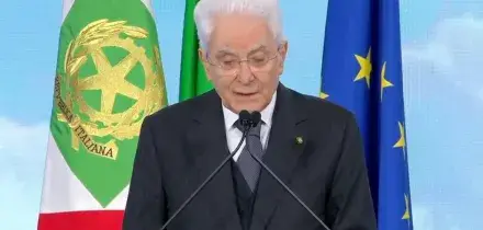 Mattarella: 'Scuola leva di integrazione, aperta a tutti'