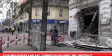 Tram Milano, dolore e cordoglio sul luogo dell&rsquo;incidente