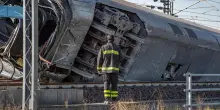 Disastro ferroviario nel Lodigiano, tre condanne e due assoluzioni