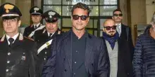 Tentativo di estorsione a Fabrizio Corona, 20enne denunciato a Milano