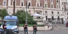 Cortei, Meloni: garantita sicurezza e diritto a manifestare