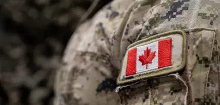 Canada, incendio nella base militare di Wainwright: almeno 7 morti