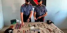 Vede ladro in casa con telecamera mentre &egrave; in ferie e lo fa arrestare