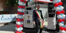 Ecco la 'benzina del sindaco', pompa del Comune e prezzi gi&ugrave;: &egrave; boom