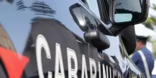 Napoli, sequestrata e violentata per ore ragazza conosciuta sui social