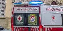 Milano, donna accoltellata in strada: grave 47enne