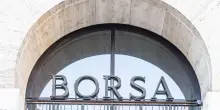 Consob: 'Nel 2025 30 fughe da Piazza Affari per 2,5 miliardi'