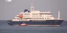 Hantavirus, nave Hondius verso Tenerife