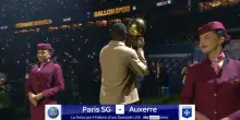 Il Psg celebra Dembélé per il Pallone d'Oro
