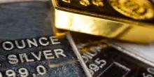 Quotazioni oro e argento, cosa succede ai prezzi dei metalli preziosi