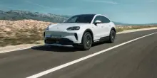 Porsche Cayenne Coup&eacute; Electric debutta al Salone dell'Auto di Pechino