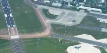 Uk, polizia arresta 5 presunti terroristi vicino a base Raf