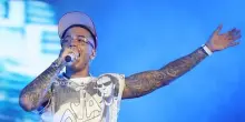 Sfera Ebbasta sul palco con Drake a Milano