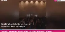 Shakira da record con lo show a Madrid con ospite Dua Lipa