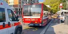 Bologna, donna partorisce in bus con l'aiuto della conducente