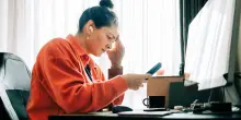 Tecnostress, quanti ne soffrono in Italia e quali sono i sintomi