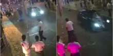 Portogallo, ubriaco travolge la folla ad Albufeira: 12 feriti