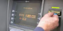 Bancomat, stampare la ricevuta del prelievo &egrave; rischioso? Cosa sapere