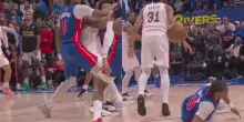 Thompson si scontra con Allen: niente fallo sulla sirena, Detroit &egrave; furiosa