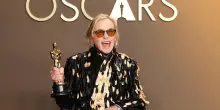 Oscar 2026, Amy Madigan vince: 'Pensavo al discorso sotto la docciaW