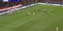 Lo Slavia resta in 10, dopo 2' Sturm segna uno splendido gol