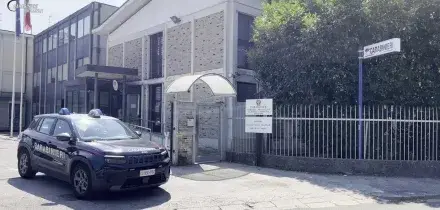 Vicenza, padre ucciso a coltellate dal figlio 15enne durante una lite