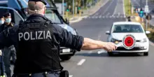 Codice della strada, patente a 17 anni e multe: le novit&agrave; allo studio