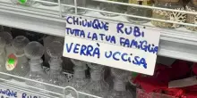 Napoli, minacce in negozio: &ldquo;Chi ruba sar&agrave; ucciso&rdquo;. Denunciato 35enne