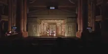 Versailles, va in scena un'opera teatrale scritta dall'AI