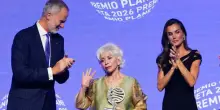 Re Felipe e Letizia di Spagna al Premio Planeta 2026 a Barcellona FOTO