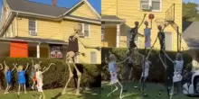 Il canestro di Anunoby diventa un allestimento per Halloween