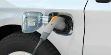 Auto ibride, accordo tra Cina e Ue su limiti export: cosa cambia