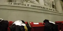 Milano, avvocato condannato per prostituzione minorile e droga