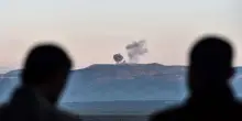 Guerra Ucraina Russia, raid di Kiev sulle raffinerie di Sochi. LIVE
