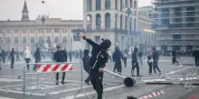 Scontri a Milano, ambasciata russa: &ldquo;Ormai Mosca dietro ogni problema'