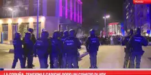 La Coru&ntilde;a, tensioni e cariche dopo un comizio di Vox