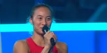 Wta Pechino, Zheng vince il torneo e canta: il video virale