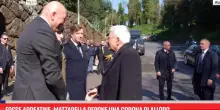 Fosse Ardeatine, Mattarella depone una corona di alloro