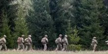 Ucraina, Ft: Estonia sposta truppe pi&ugrave; vicino al confine con la Russia