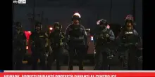 Newark, arresti durante protesta davanti al centro ICE