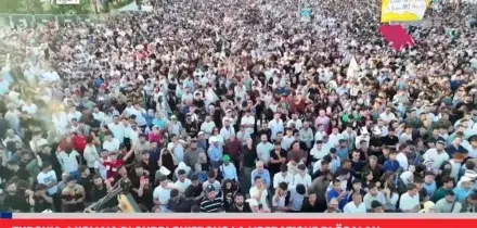 Turchia, migliaia di curdi chiedono la liberazione di &Ouml;calan