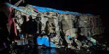 Uganda, autobus scolastico si ribalta: morti almeno 20 bambini