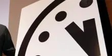 L'Orologio dell'Apocalisse mai cos&igrave; vicino alla mezzanotte