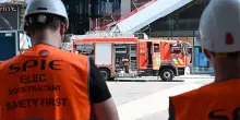 Bruxelles, incendio in un cantiere nella torre Oxy: cosa sappiamo