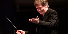 Morto George Fenton, compositore dei film Gandhi e Planet Earth